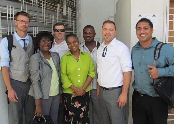 Img-haiti-team 2x